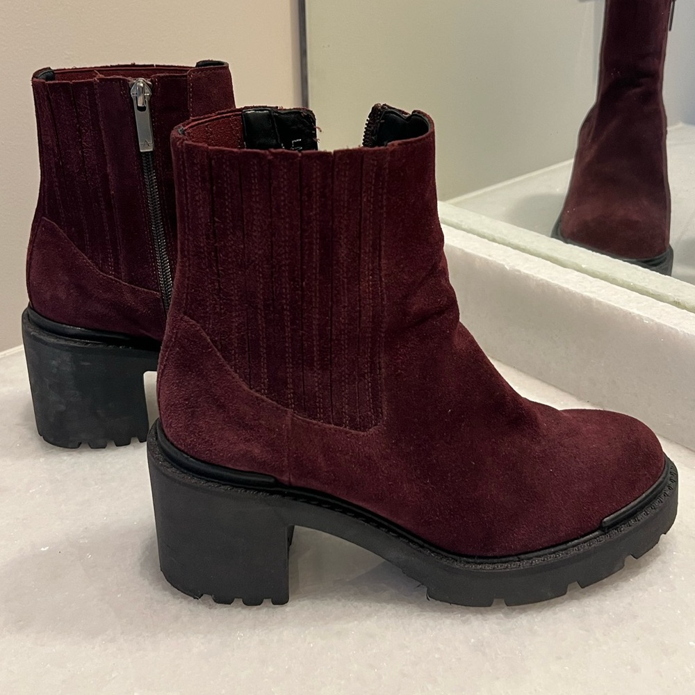Aqua Italia Women's Burgundy Suede Ankle Boots